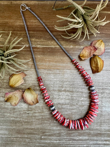 Red-Orange Spiny Oyster Graduated Necklace – 23