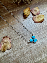 3-Stone Small Cluster Necklace – Kingman Turquoise – 17.5"