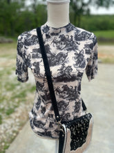 Rodeo Road Short Sleeve Mesh