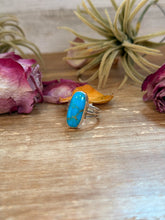 Kingman Turquoise Sterling Silver Ring – Size 7